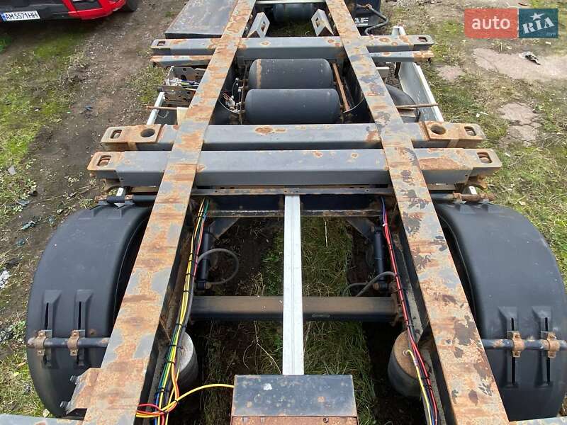 Контейнеровоз напівпричіп Krone SD 2008 в Житомирі