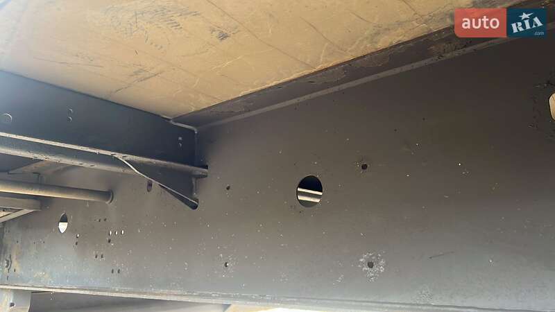 Тентованный борт (штора) - полуприцеп Krone SD 2006 в Ивано-Франковске фото 5 Тентованный борт (штора) - полуприцеп Krone SD 2006 в Ивано-Франковске