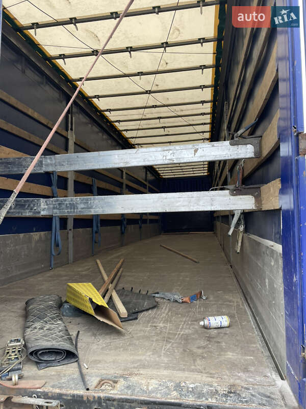 Тентованный борт (штора) - полуприцеп Krone SD 2013 в Черновцах