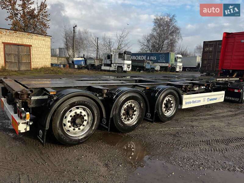 Контейнеровоз Krone SD 2014 в Луцке
