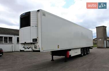 Рефрижератор напівпричіп Krone SD 2015 в Львові