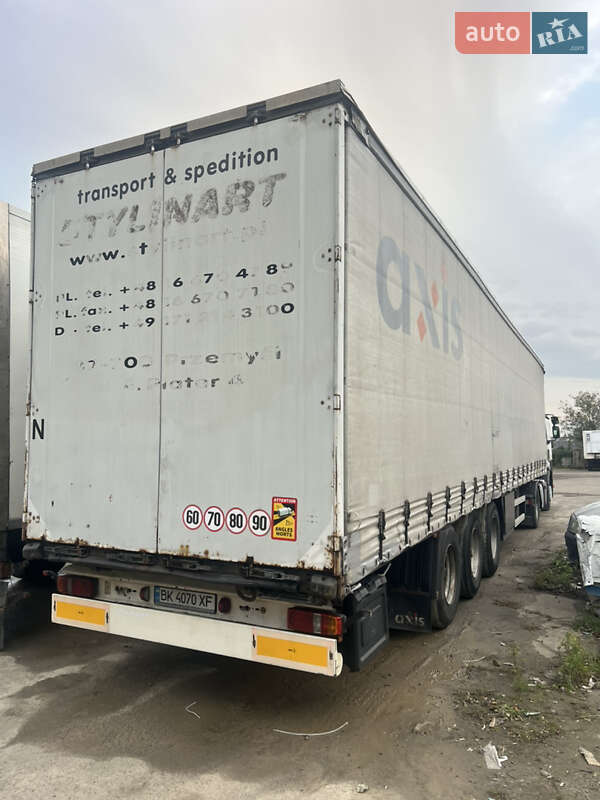 Тентований борт (штора) - напівпричіп Krone SD 2007 в Рівному