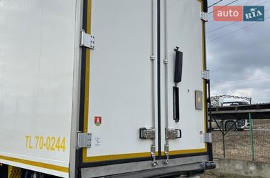 Рефрижератор полуприцеп Krone SD 2017 в Черновцах