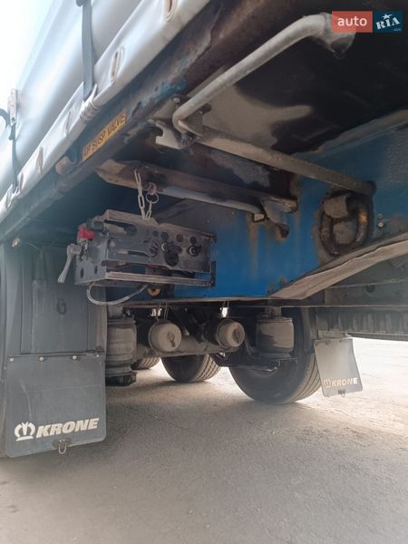 Тентованный борт (штора) - полуприцеп Krone SD 2012 в Виннице