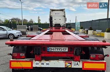 Контейнеровоз напівпричіп Krone SD 2007 в Одесі