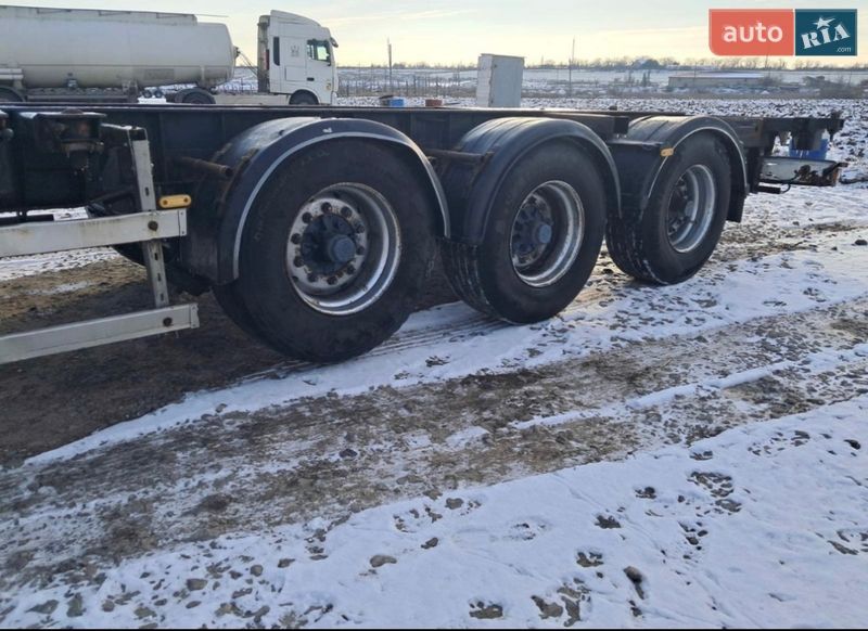 Контейнеровоз Krone SDC 2000 в Одессе