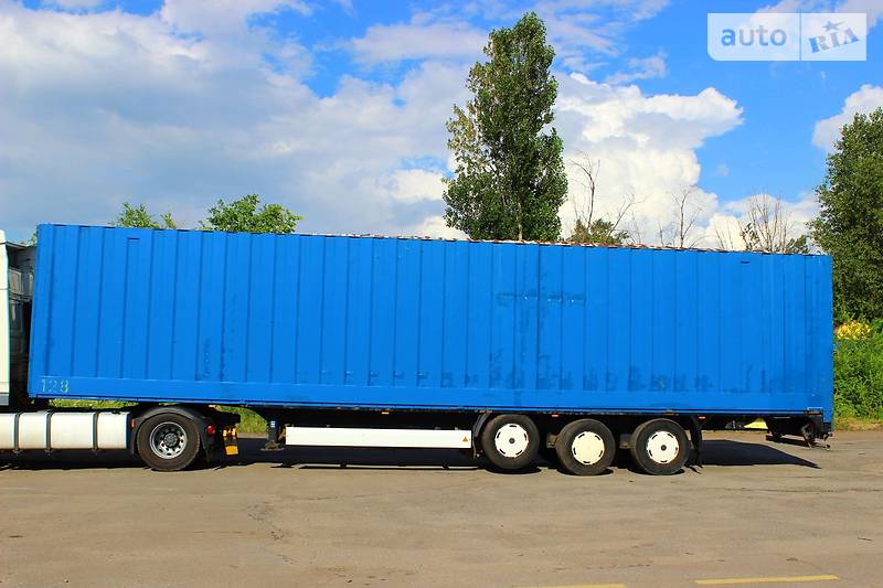 Фургон напівпричіп Krone SDK 2005 в 