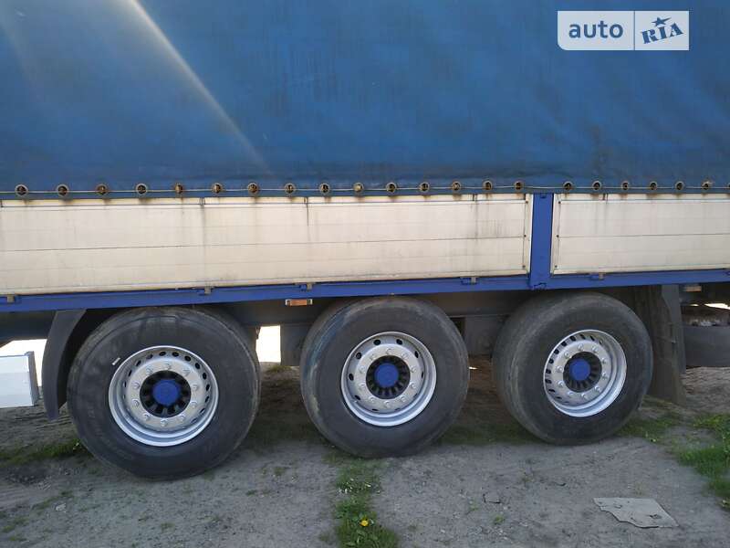 Бортовий напівпричіп Krone SDP 27 2007 в Рава-Руській