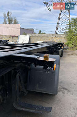 Контейнеровоз Krone SDP 27 2004 в 