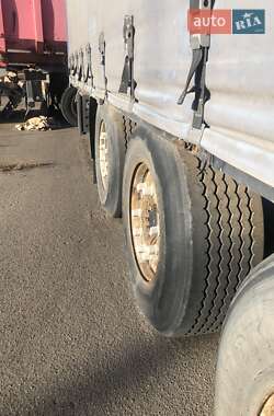 Тентованный борт (штора) - полуприцеп Krone SDP 27 2004 в 