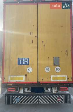 Тентованный борт (штора) - полуприцеп Krone SDP 27 2002 в 