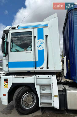 Тентованный борт (штора) - полуприцеп Krone SDP 27 2002 в 