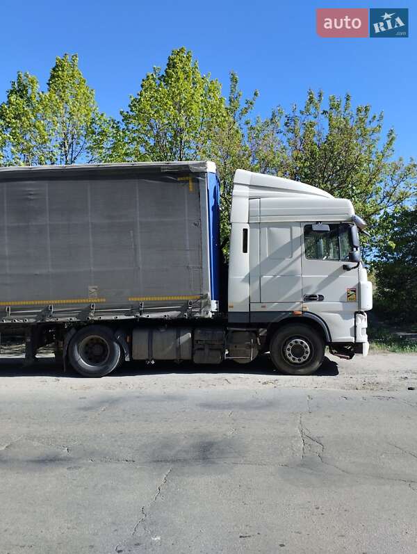 Тентований борт (штора) - напівпричіп Krone SDP 27 2006 в Харкові