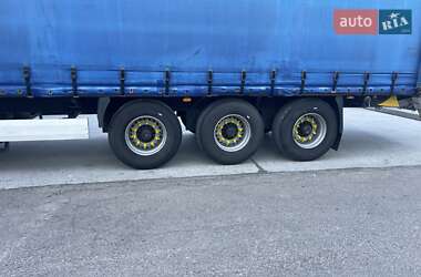 Тентований борт (штора) - напівпричіп Krone SDP 27 2005 в 