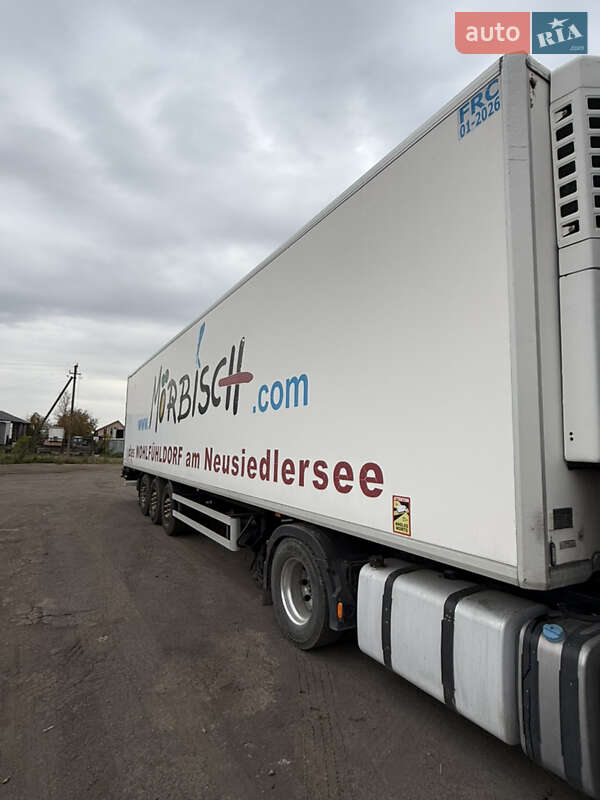 Рефрижератор полуприцеп Krone SDP 27 2002 в Ужгороде