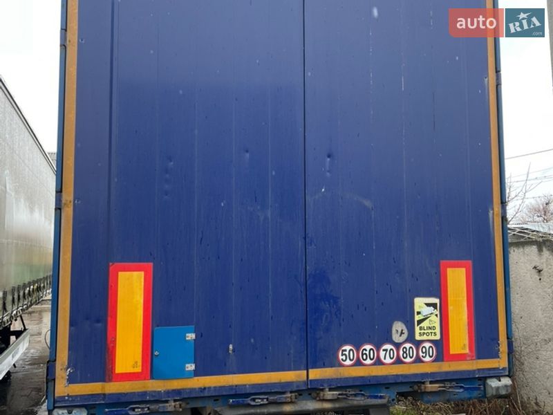 Тентований борт (штора) - напівпричіп Krone SDP 27 2006 в Харкові