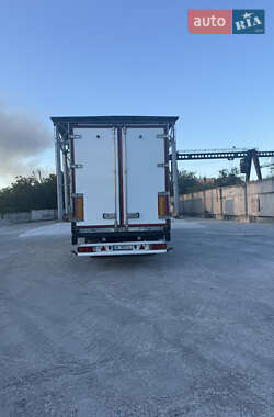 Рефрижератор напівпричіп Krone SDR 27 2005 в Дніпрі