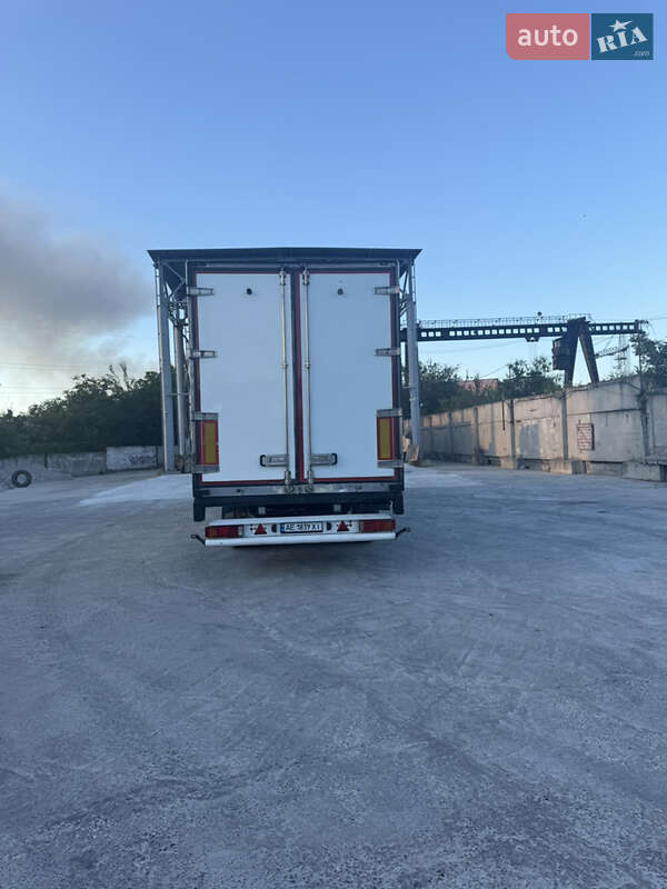 Рефрижератор полуприцеп Krone SDR 27 2005 в Днепре фото 7 Рефрижератор полуприцеп Krone SDR 27 2005 в Днепре