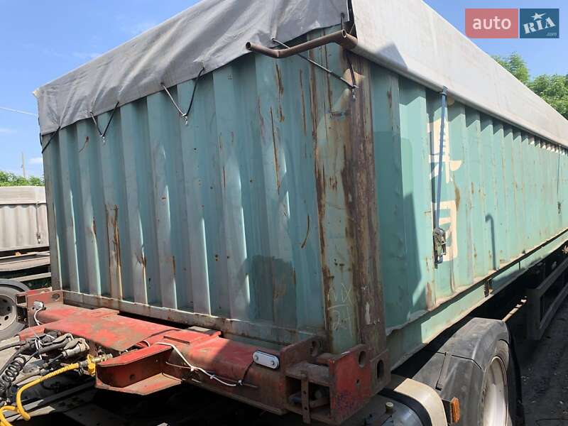 Контейнеровоз Krone SN 2000 в Одессе