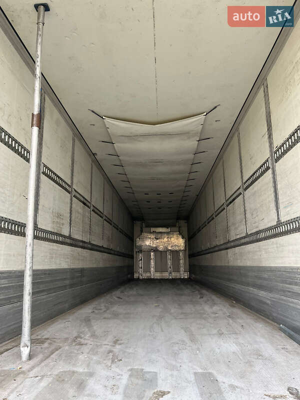 Рефрижератор напівпричіп Krone TKS 2013 в Луцьку