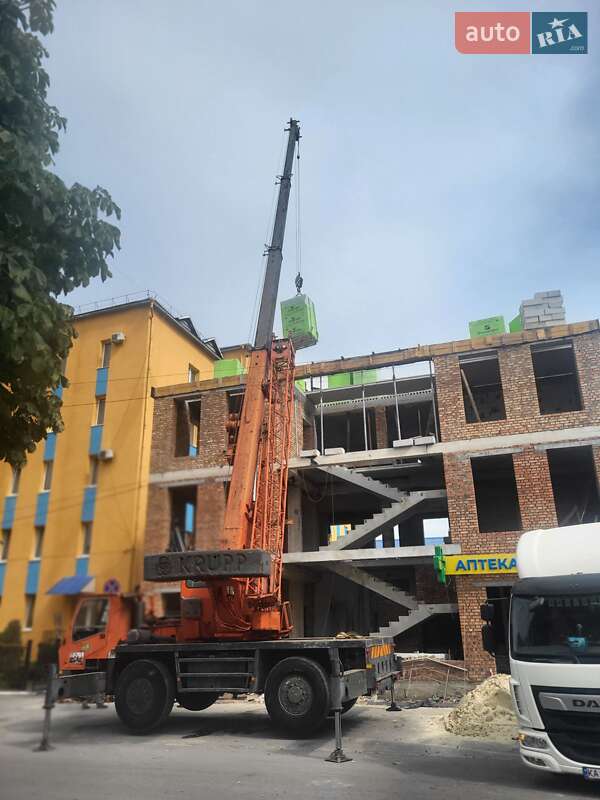 Автокран Krupp КМК 1998 в Тернополе