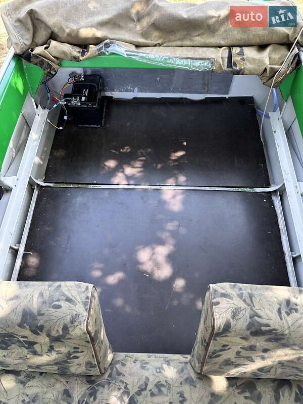 Катер Крым 1 1978 в Киеве