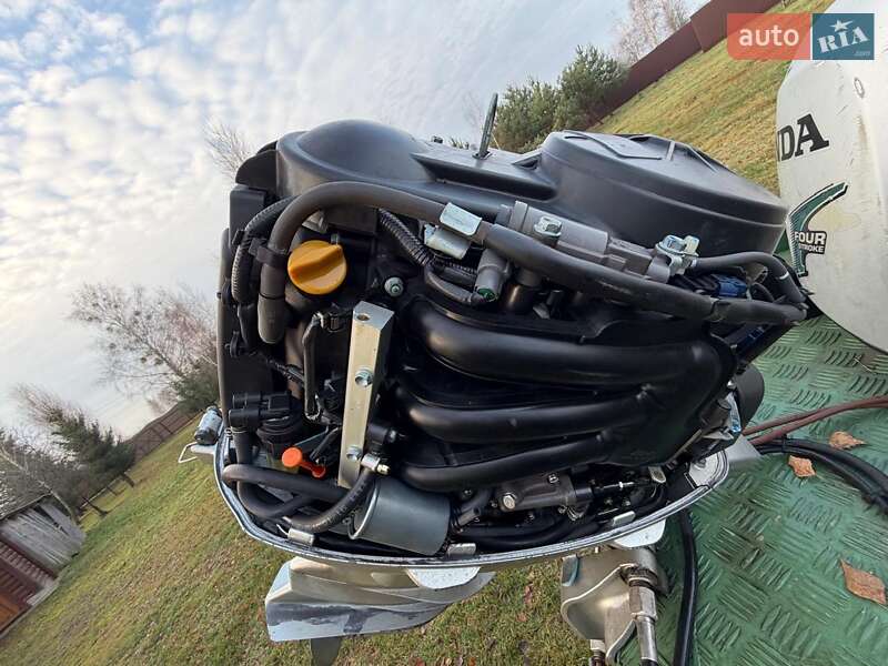 Човен Крим 1 1971 в Луцьку фото 6 Човен Крим 1 1971 в Луцьку