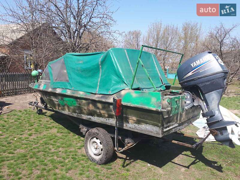 Катер Крим Крым 1972 в Кобеляках