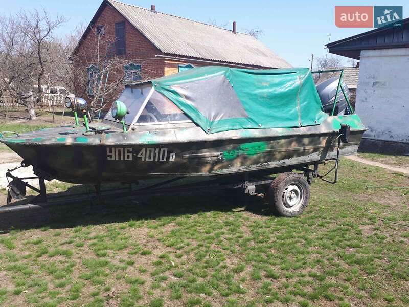 Катер Крим Крым 1972 в Кобеляках