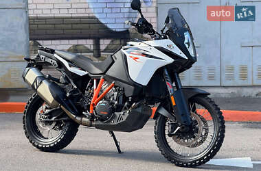 Мотоцикл Туризм KTM 1090 Adventure 2017 в 