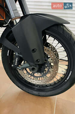Мотоцикл Многоцелевой (All-round) KTM 1190 Adventure 2014 в  фото 4 Мотоцикл Многоцелевой (All-round) KTM 1190 Adventure 2014 в
