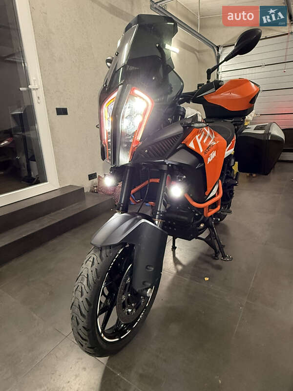 Мотоцикл Багатоцільовий (All-round) KTM 1290 Super Adventure 2017 в Бучі