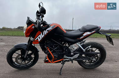 Мотоцикл Спорт-туризм KTM 200 Duke 2012 в Корнине