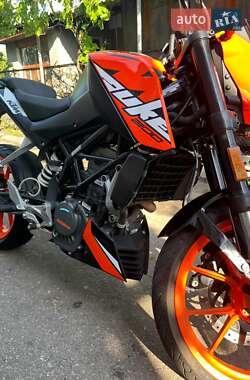Мотоцикл Без обтекателей (Naked bike) KTM 200 Duke 2021 в Подольске