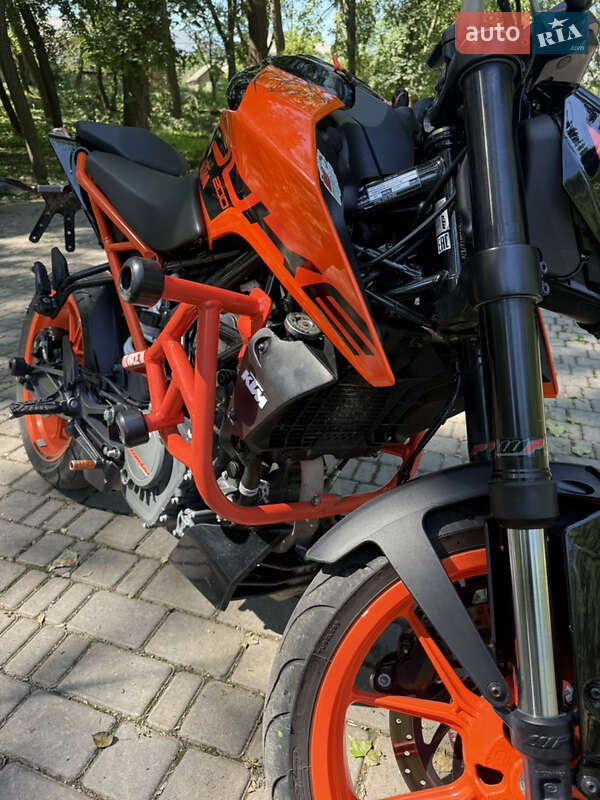 Мотоцикл Без обтекателей (Naked bike) KTM 200 2020 в Кельменцах фото 5 Мотоцикл Без обтекателей (Naked bike) KTM 200 2020 в Кельменцах