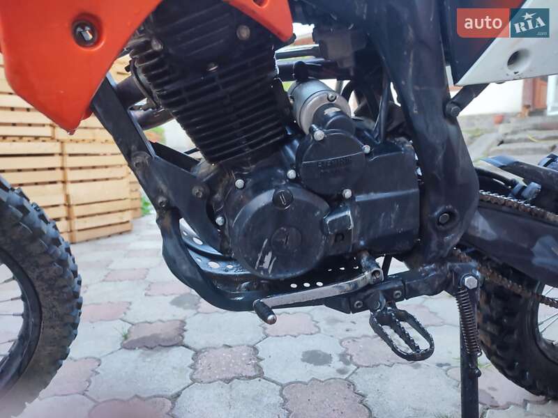 Мотоцикл Кросс KTM 250 2015 в Косові