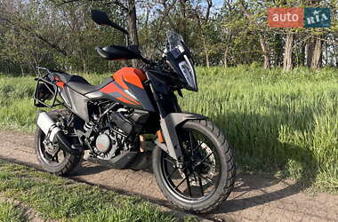 Мотоцикл Многоцелевой (All-round) KTM 390 Adventure 2020 в 