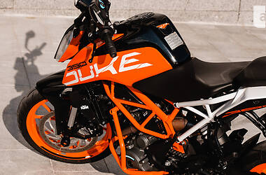 Мотоцикл Без обтікачів (Naked bike) KTM 390 Duke 2018 в Полтаві