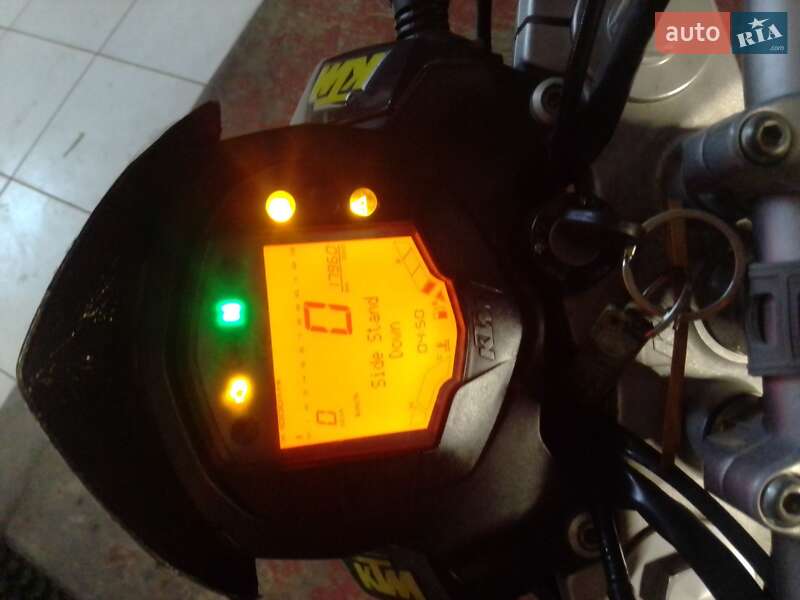 Вантажні моторолери, мотоцикли, скутери, мопеди KTM 390 Duke 2015 в Києві