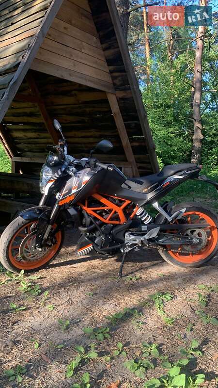 Мотоцикл Спорт-туризм KTM 390 Duke 2014 в Полтаві