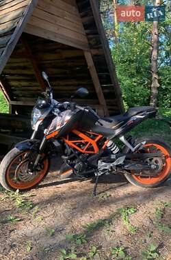 Мотоцикл Спорт-туризм KTM 390 Duke 2014 в Полтаве