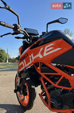 Мотоцикл Без обтікачів (Naked bike) KTM 390 Duke 2018 в 