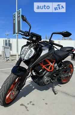 Мотоцикл Без обтекателей (Naked bike) KTM 390 Duke 2022 в Киеве