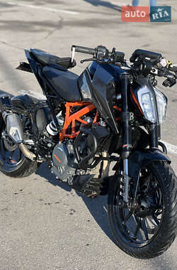 Мотоцикл Без обтекателей (Naked bike) KTM 390 Duke 2021 в Кременчуге