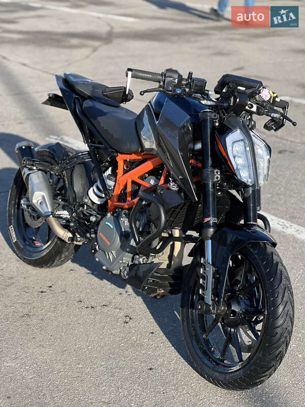 Мотоцикл Без обтікачів (Naked bike) KTM 390 Duke 2021 в Кременчуці