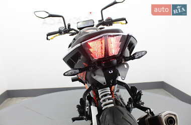 Мотоцикл Без обтекателей (Naked bike) KTM 390 Duke 2020 в 