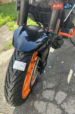 Мотоцикл Многоцелевой (All-round) KTM 390 Duke 2021 в 