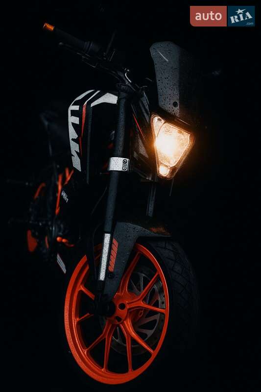 KTM 390 Duke 2014