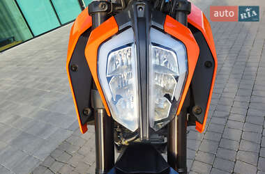 Мотоцикл Без обтекателей (Naked bike) KTM 390 Duke 2018 в 