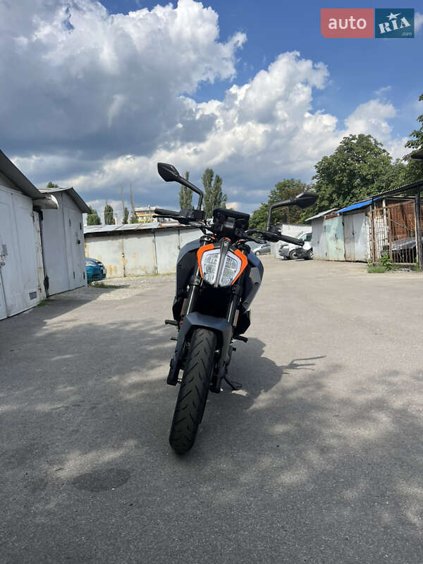 Мотоцикл Без обтікачів (Naked bike) KTM 390 Duke 2024 в Києві